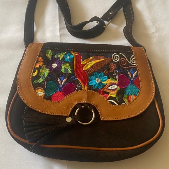NEW Crossbody Bag Handmade craft Leather & Embroidered Artisan Made in Ecuador - Picture 6 of 6